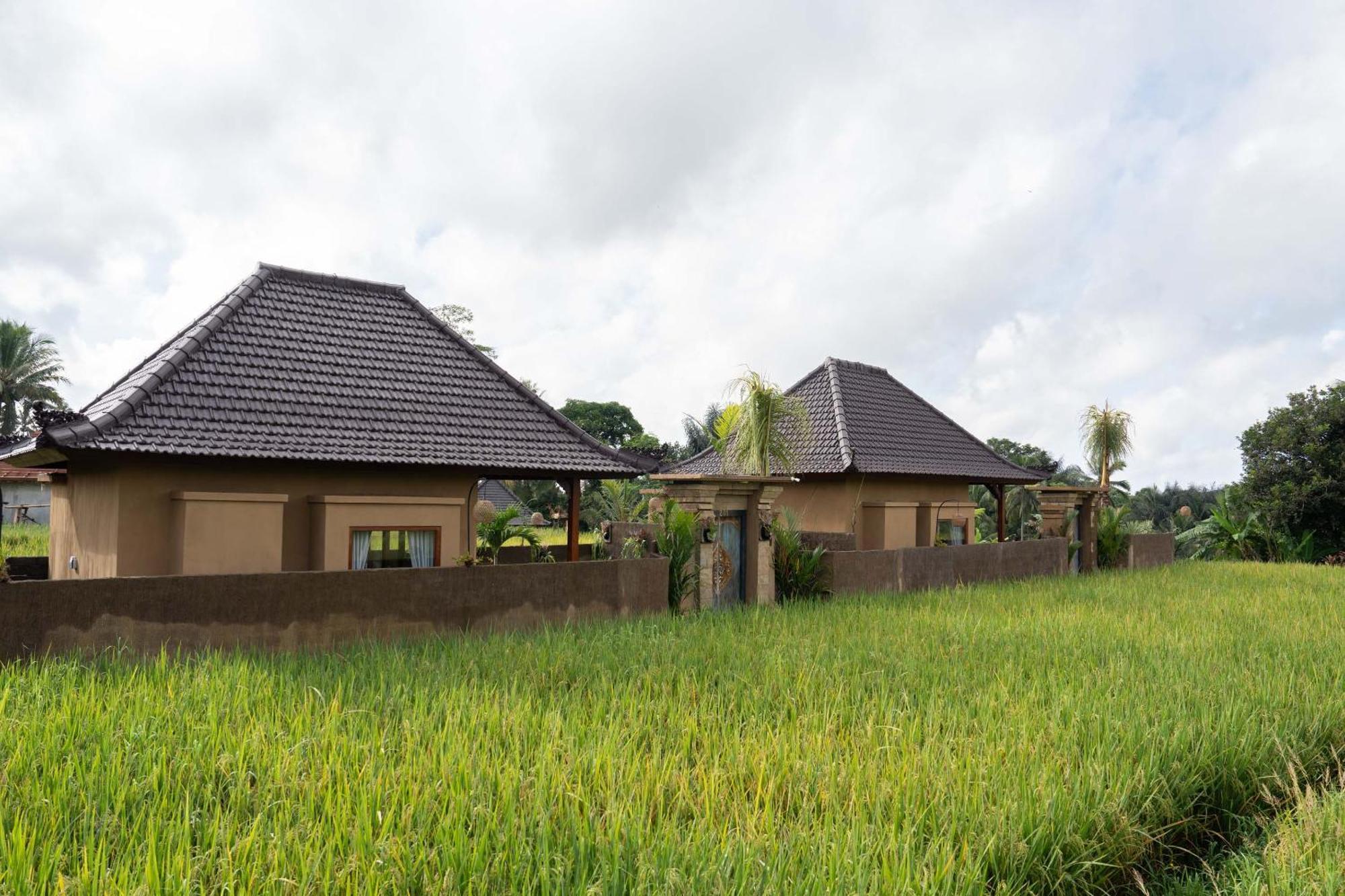 Sawah Sebatu Pousada